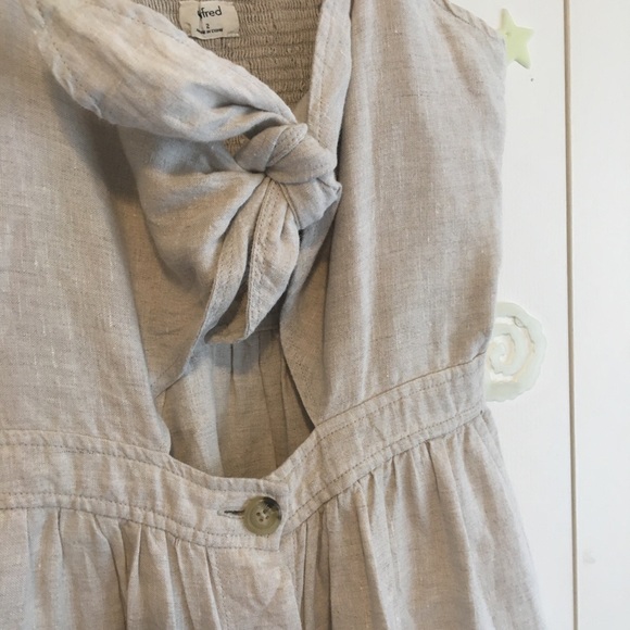 Wilfred Aritzia Adelia buttoned linen dress with front tie knot - Picture 4 of 6